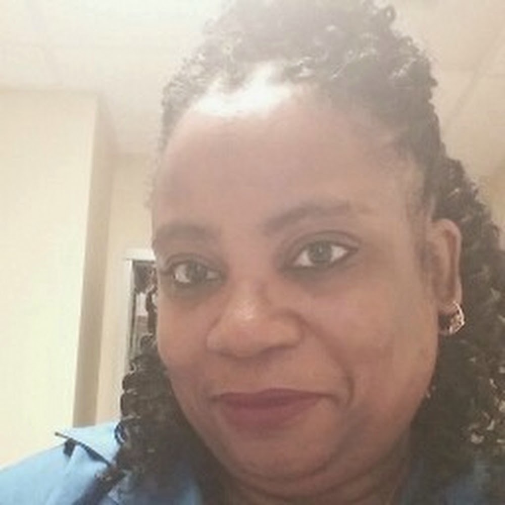 Meet your Posher, Latonya